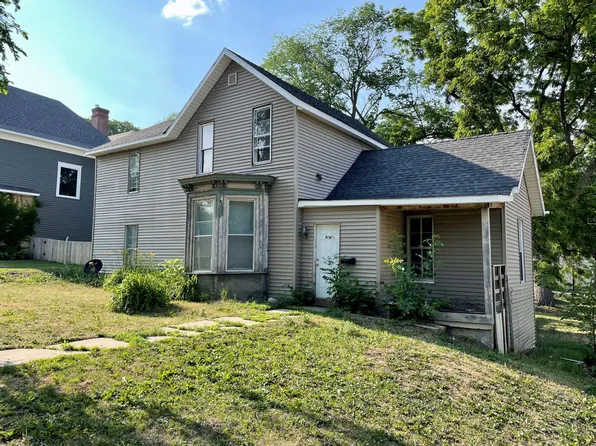 530 W Lincoln Ave, Fergus Falls, MN 56537