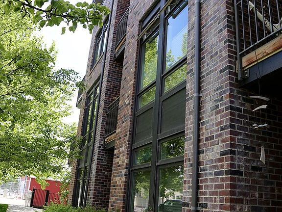 5th image of 165 N 4th Ave #165