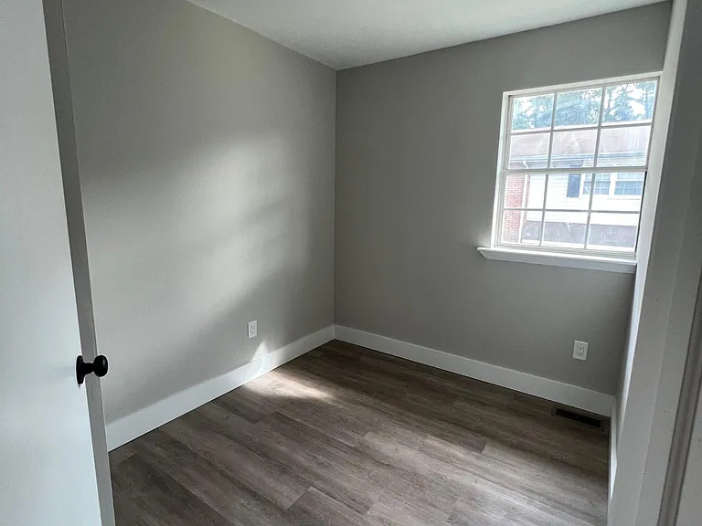 11794 Oak Manor Dr — Photo 4