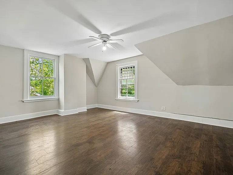 113 Park Pl #2 — Photo 6