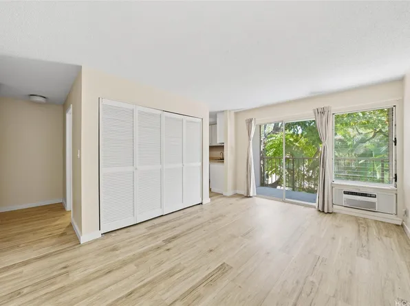 3721 Kanaina Ave APT 313, Honolulu, HI 96815