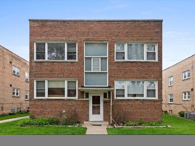 5346 N California Ave APT 1S, Chicago, IL, 60625