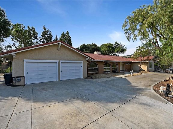 2nd image of 17131 Parkview Dr