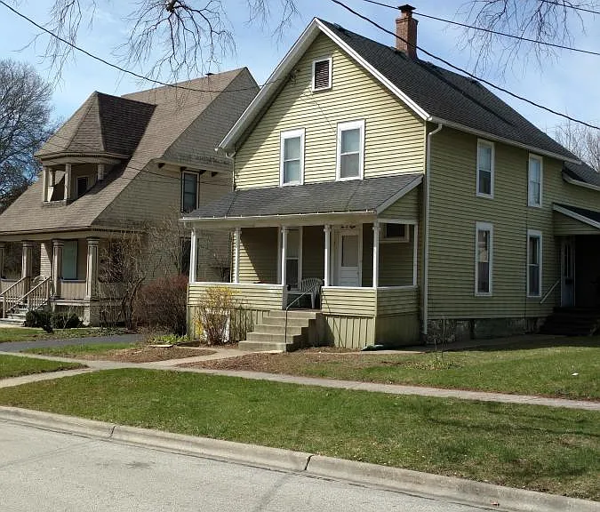 208 N 6th St — Photo 1