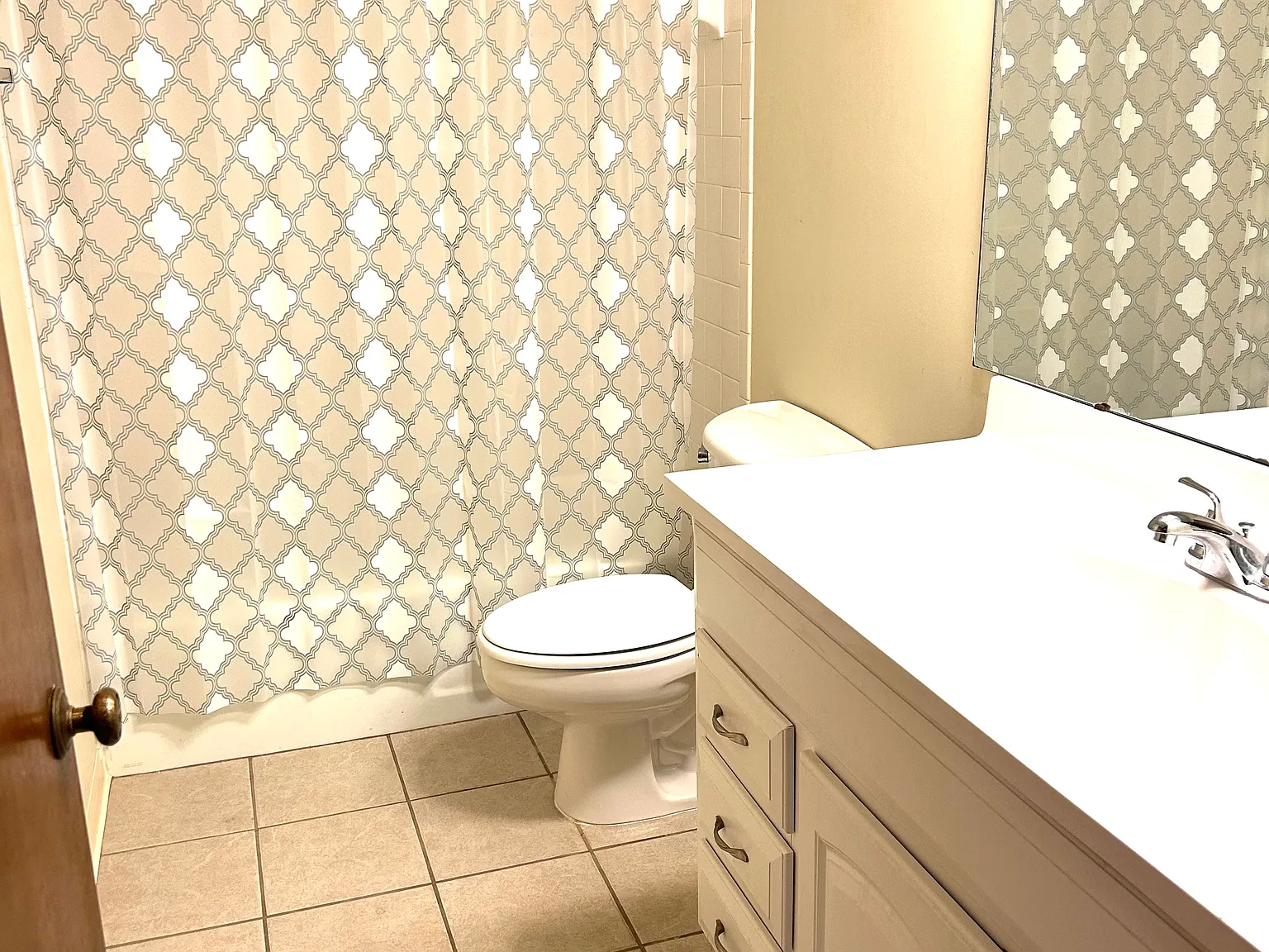 2 bed, 1152 sqft, $1,225 — Photo 4