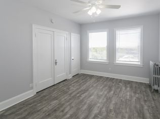 6930 Greenview, Chicago, IL 60626