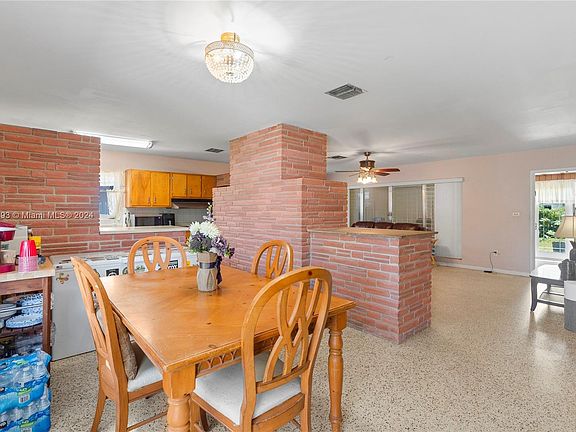 5th image of 20615 Leeward Ln
