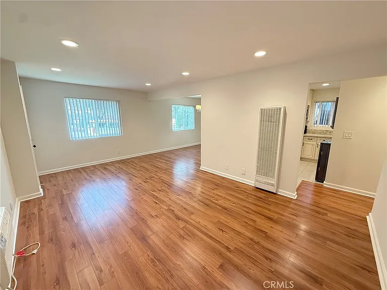 903 N Orange Grove Blvd #1 — Photo 3
