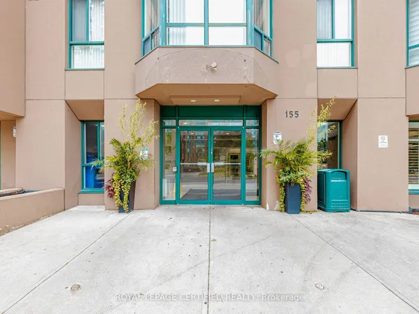 155 Hillcrest Ave #Penthouse 15, Mississauga, ON L5B 3Z2