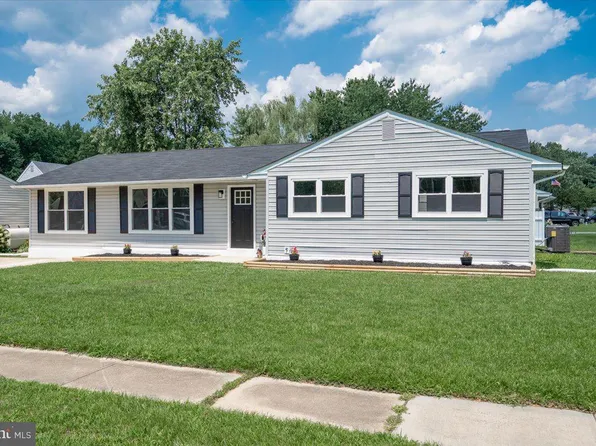 104 W Shady Dr, Newark, DE 19713