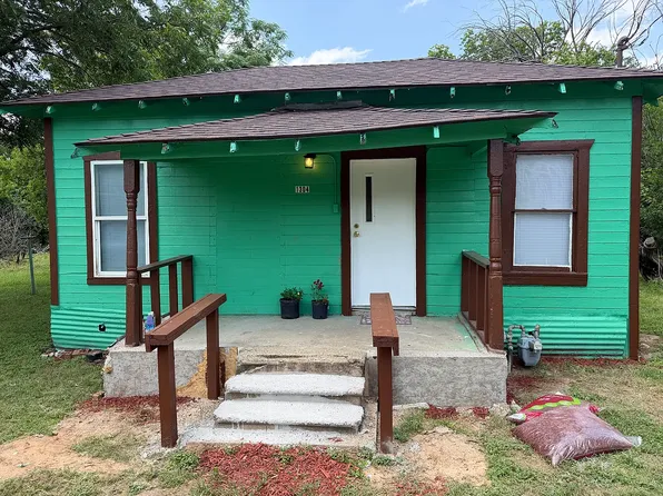 1304 E Clay St, Waco, TX 76704