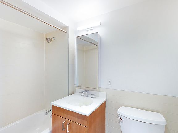 4th image of 50 Nevins St APT 2M