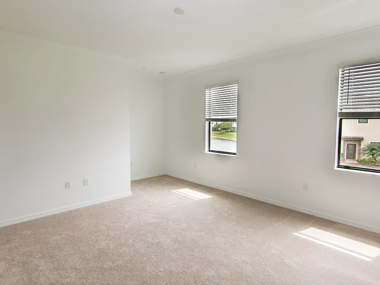 20457 Lagente Cir — Photo 13