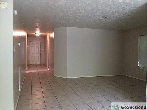 5th image of 5315 Kilkenny Dr