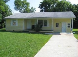 126 Fine St, Graysville, TN 37338