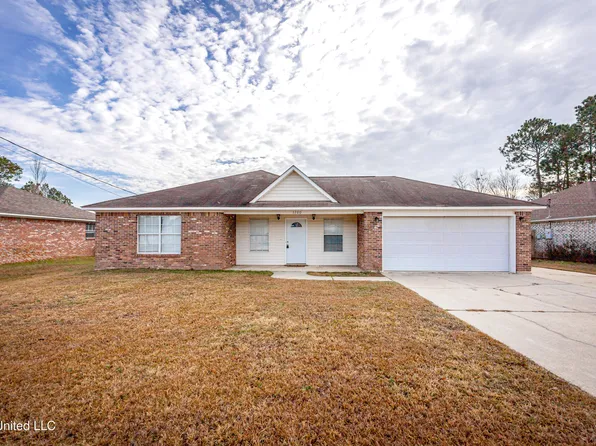 3200 N 10th St, Ocean Springs, MS 39564