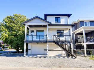 200 Phillips St, New Westminster, BC V3M 5P1