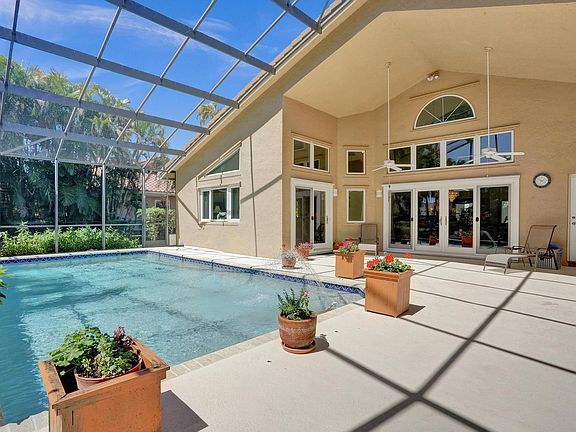 4th image of 8580 NW 52nd Place