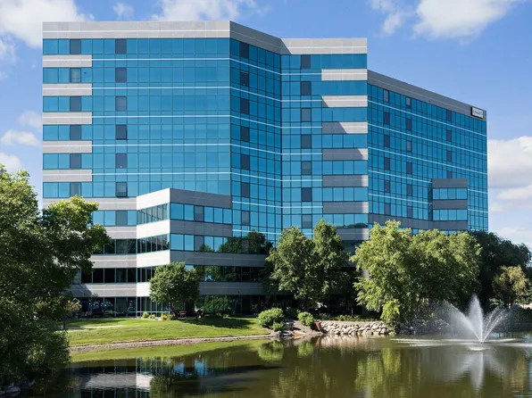 5601 Smetana Dr Unit 214, Minnetonka, MN 55343