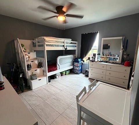 5th image of 25650 Cathy Dr