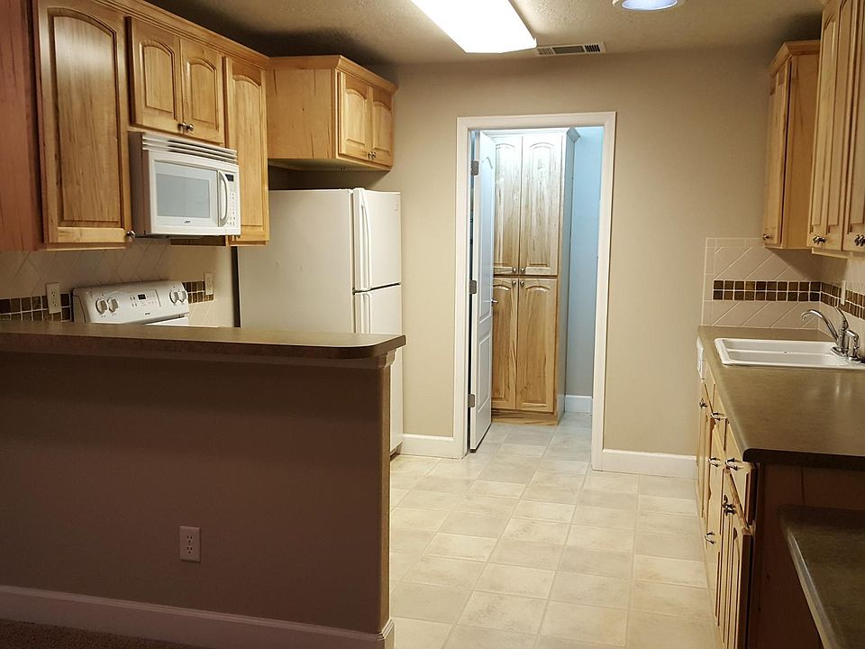 1st image of 5775 29th St Unit 1007