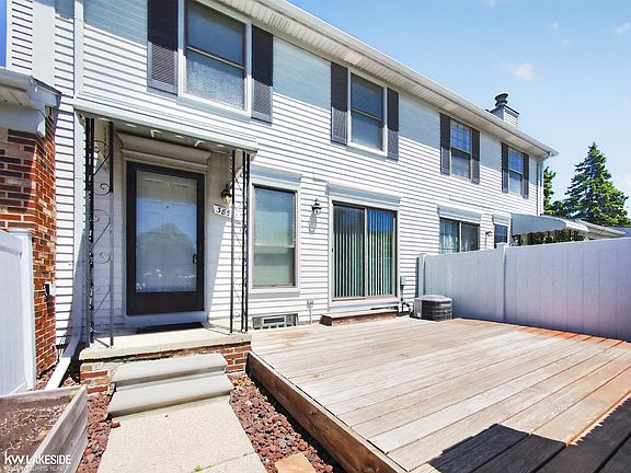 3rd image of 38951 Golfview Dr