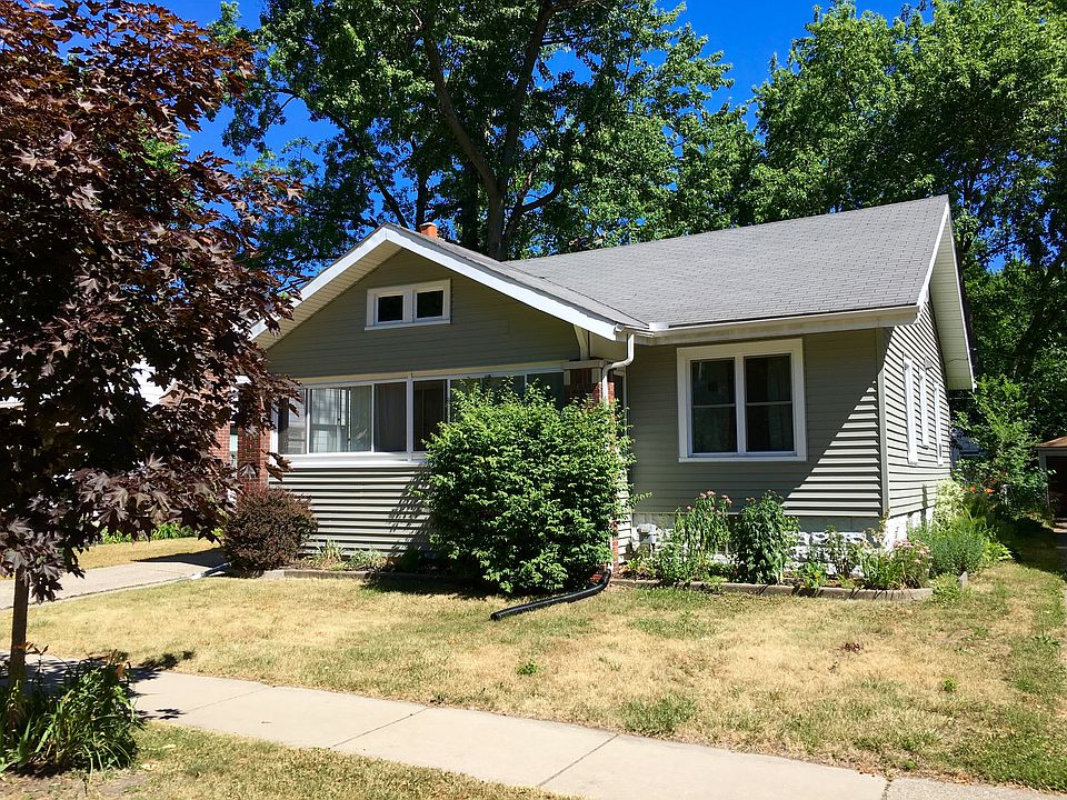 2nd image of 604 W Marshall St