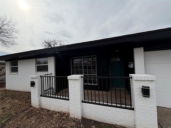 3rd image of 1809 N Purdue Pl