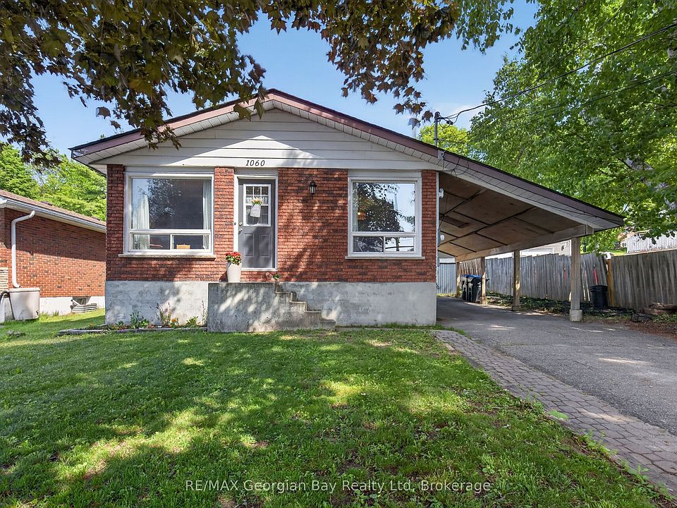 1st image of 1060 Harbourview Dr