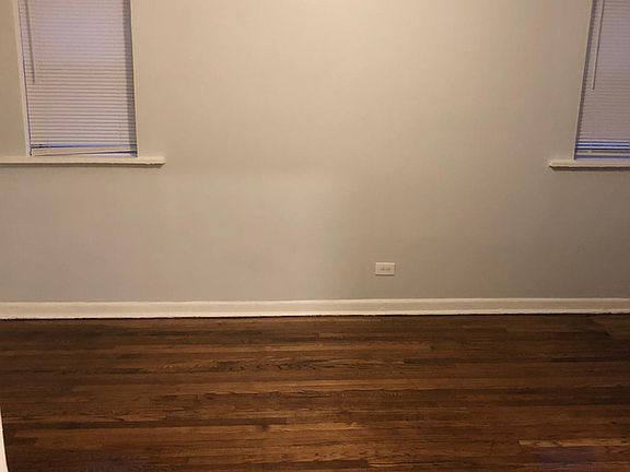 5th image of 6104 S Eberhart Ave #1N