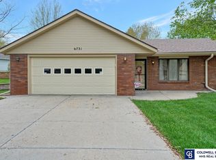 6731 Teton Dr #8, Lincoln, NE 68510