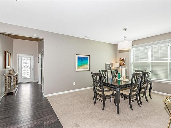 3rd image of 7728 Eagle Crescent Dr