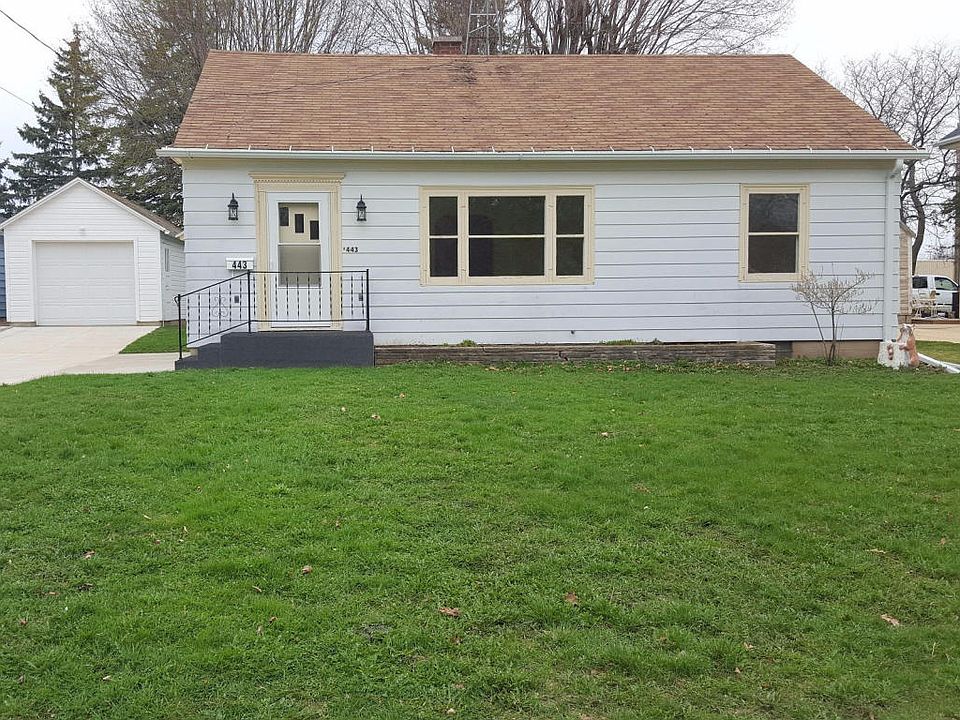 1st image of 443 Degner Ave
