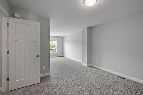 10904 Holly Pl N — Photo 28