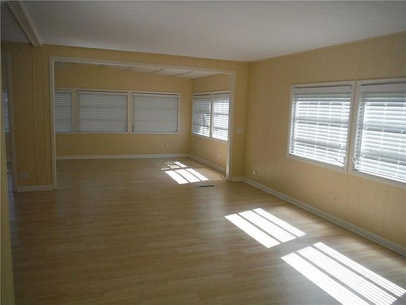 5th image of 74 Sugar Bear Dr #27