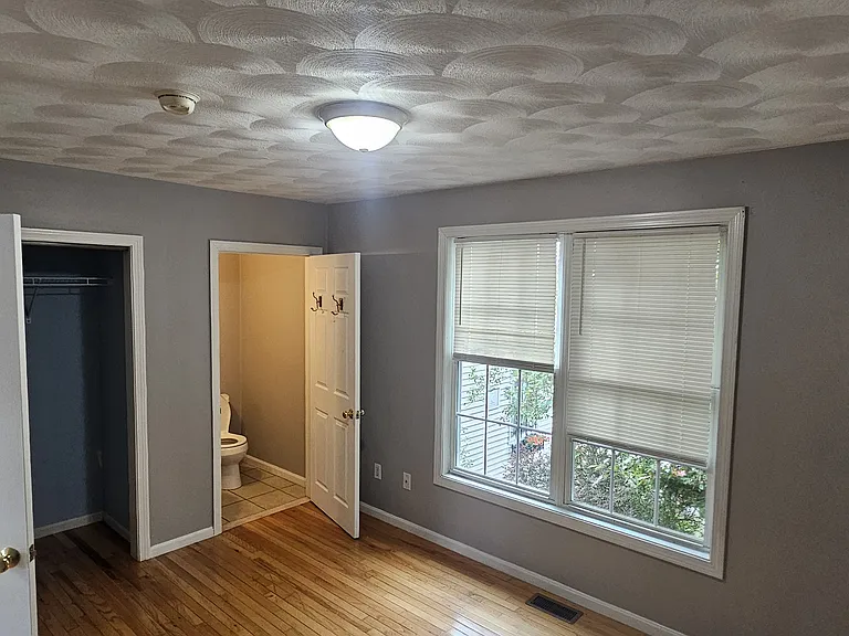 80 Unit St #2 — Photo 8