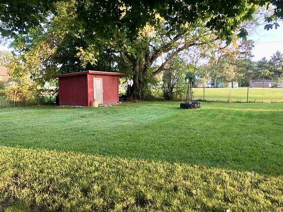 4th image of 4605 Ackerson Lake Dr