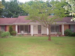 103 W Country Club Ln, Covington, VA 24426