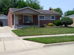1317 Ralph St #HOUSE, Garden City, MI 48135