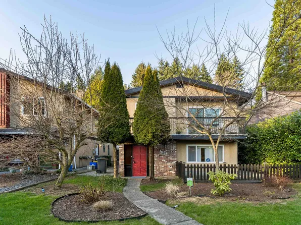 1564 Hope Rd, North Vancouver, BC V7P 1W9