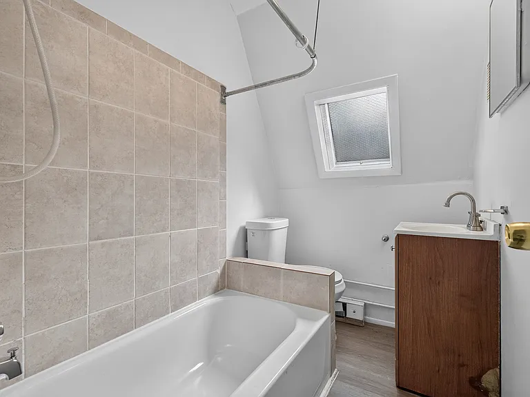854 S 15th St #3 — Photo 10