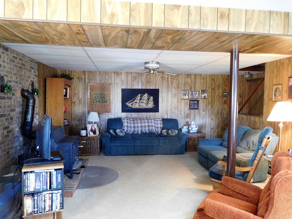 1st image of 120 Lakeview Dr