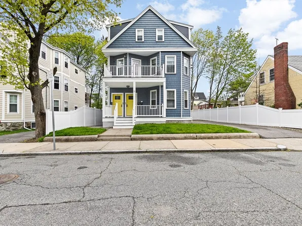 11 Lorette St #2, Boston, MA 02132