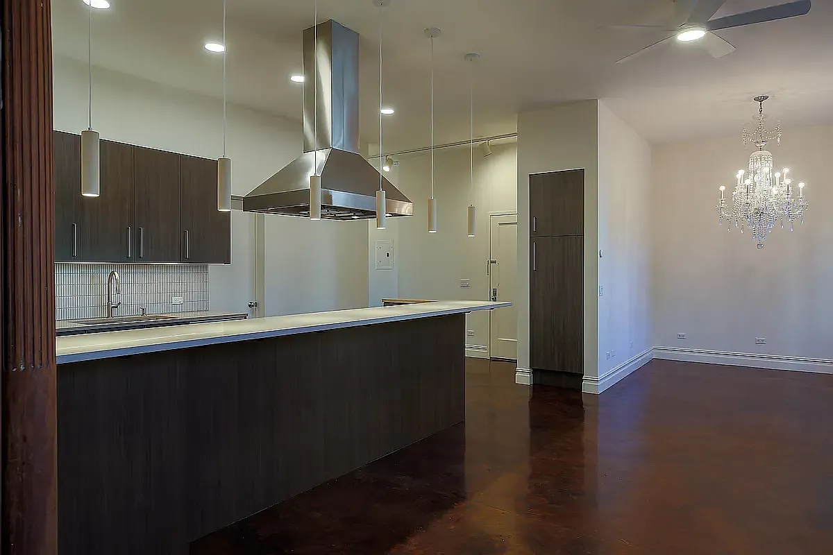 125 Roebling Street — Photo 3