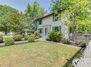 15 E 3rd Ave, Hohenwald, TN 38462