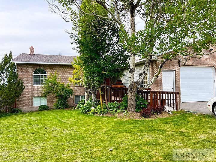 75 Crestview St, Rexburg, ID 83440 MLS 2153969 Zillow