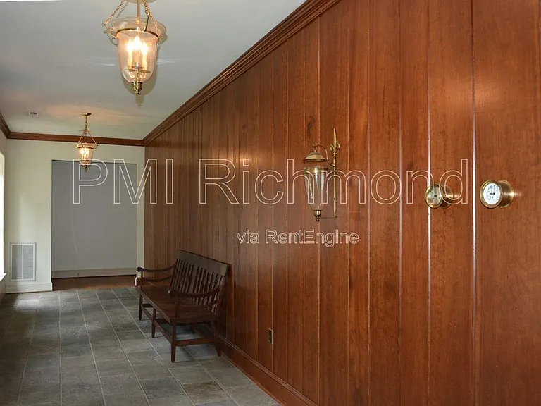 9850 Old Sweet Hall Ferry Rd — Photo 5