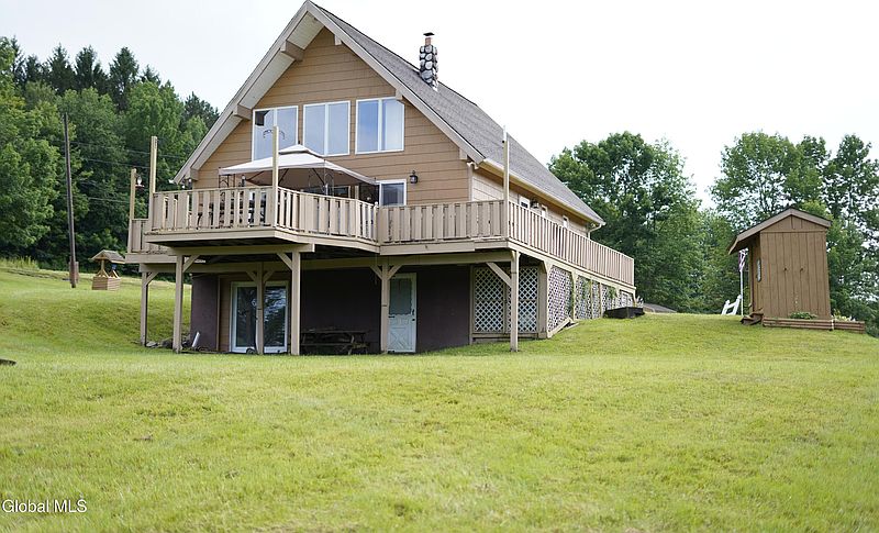 5th image of 115 Lakeside Drive