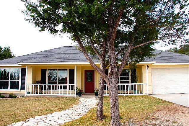 1st image of 639 Old Bear Creek Rd