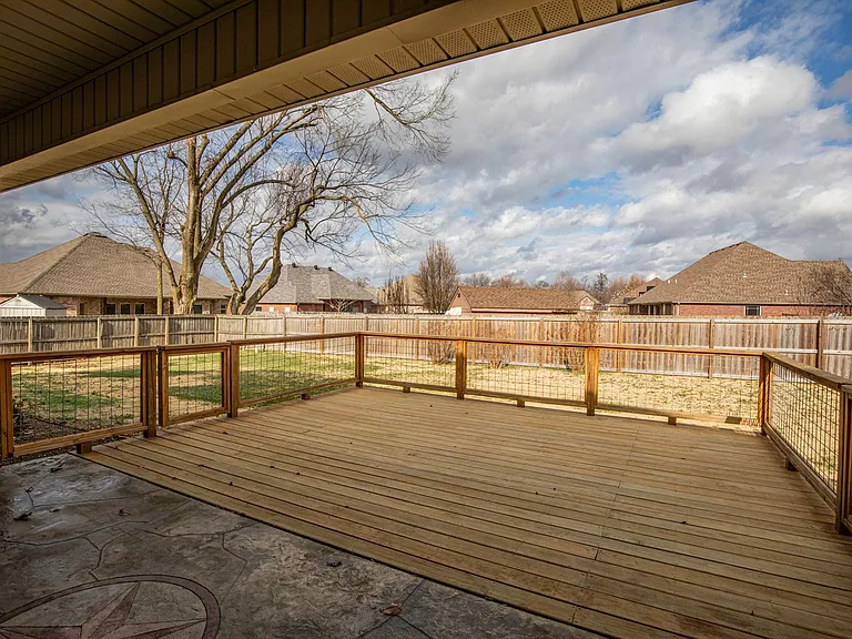 2308 Chinquapin — Photo 24